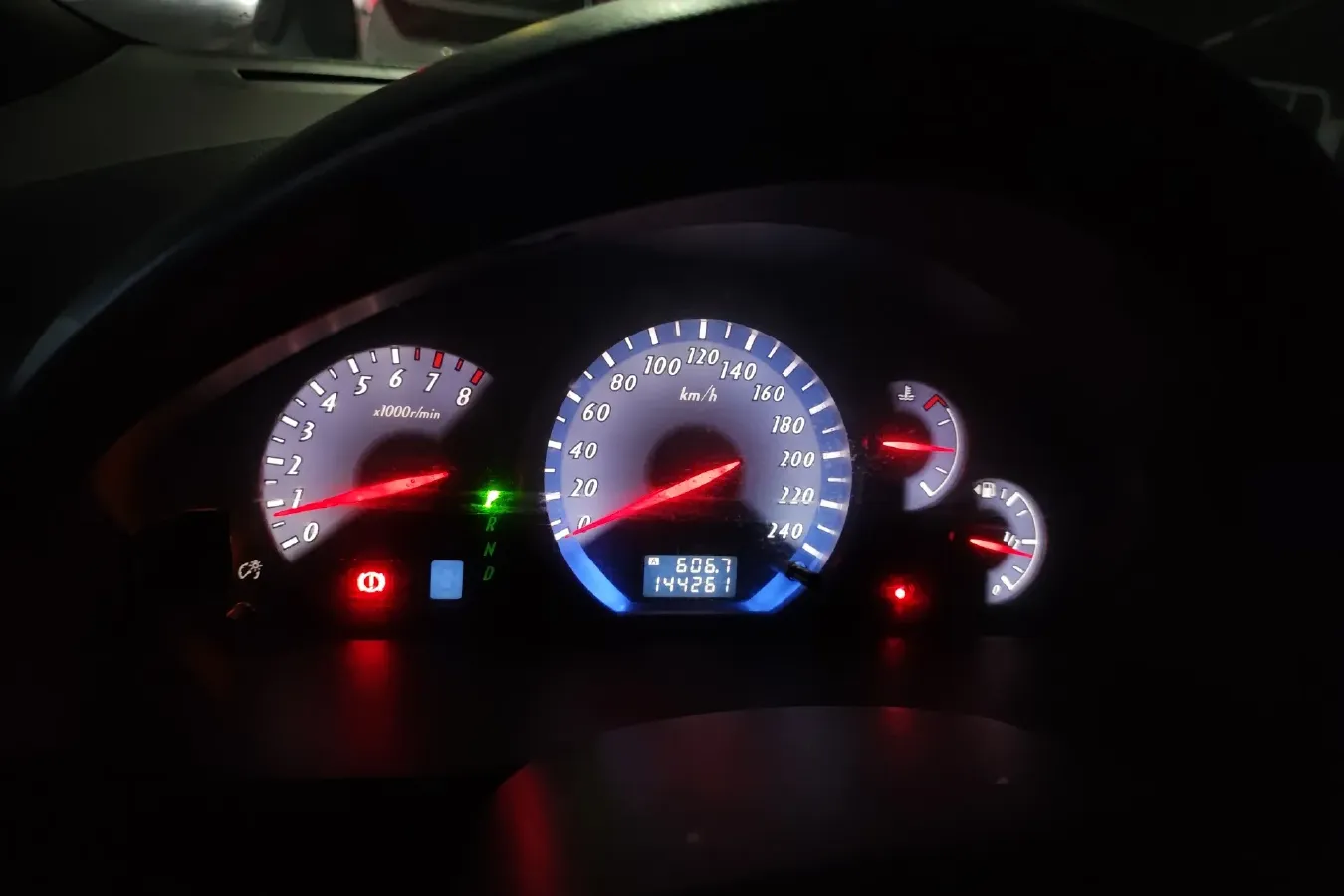 2009 Mitsubishi Grandis 2.4L 165HP L4 4AT,autocango,china used car exporter,china ev exporter,chinese used car exporter,chinese used ev exporter