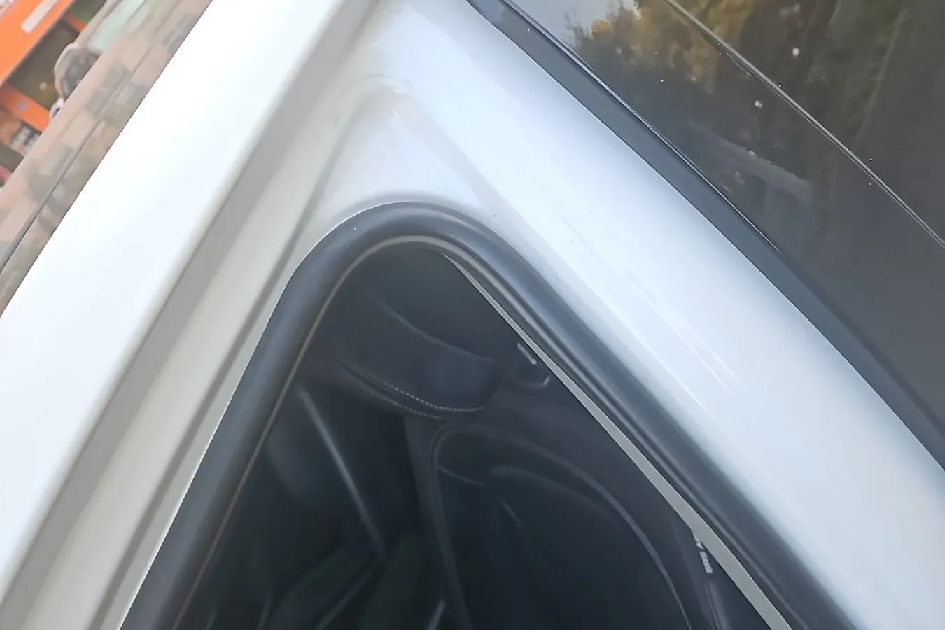 2012 Kia K5 2.0L 162HP L4 6AT,autocango,china used car exporter,china ev exporter,chinese used car exporter,chinese used ev exporter