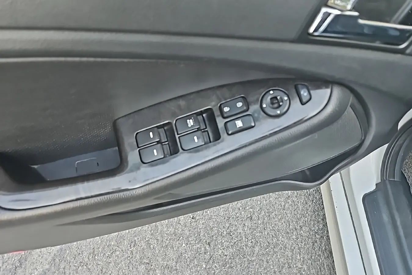 2012 Kia K5 2.0L 162HP L4 6AT,autocango,china used car exporter,china ev exporter,chinese used car exporter,chinese used ev exporter