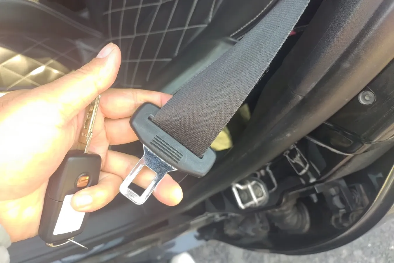 2012 Seat Leon 2.0T 211HP L4 6DCT,autocango,china used car exporter,china ev exporter,chinese used car exporter,chinese used ev exporter