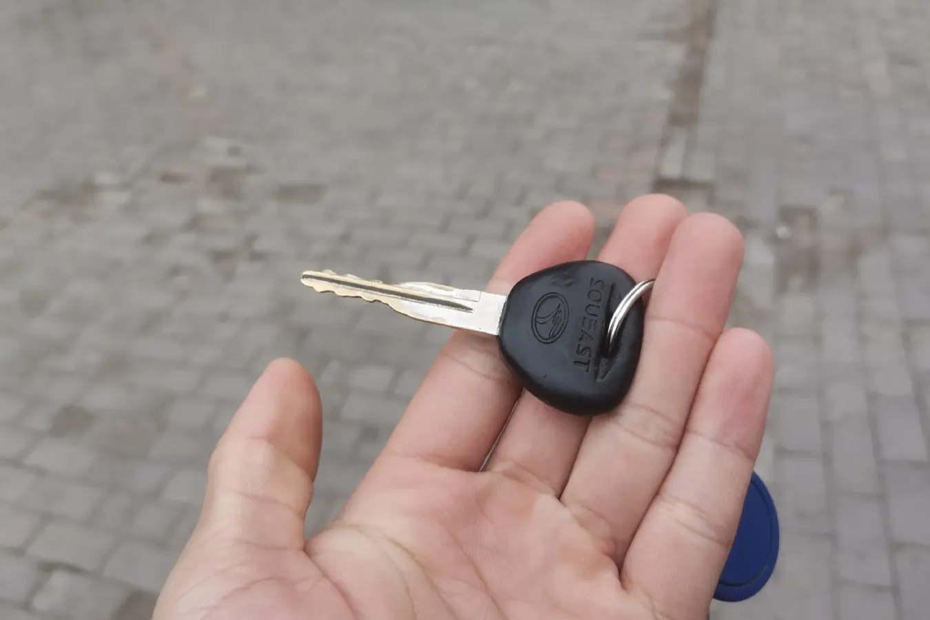 2015 Soueast V3 1.5L 120HP L4 5MT,autocango,china used car exporter,china ev exporter,chinese used car exporter,chinese used ev exporter