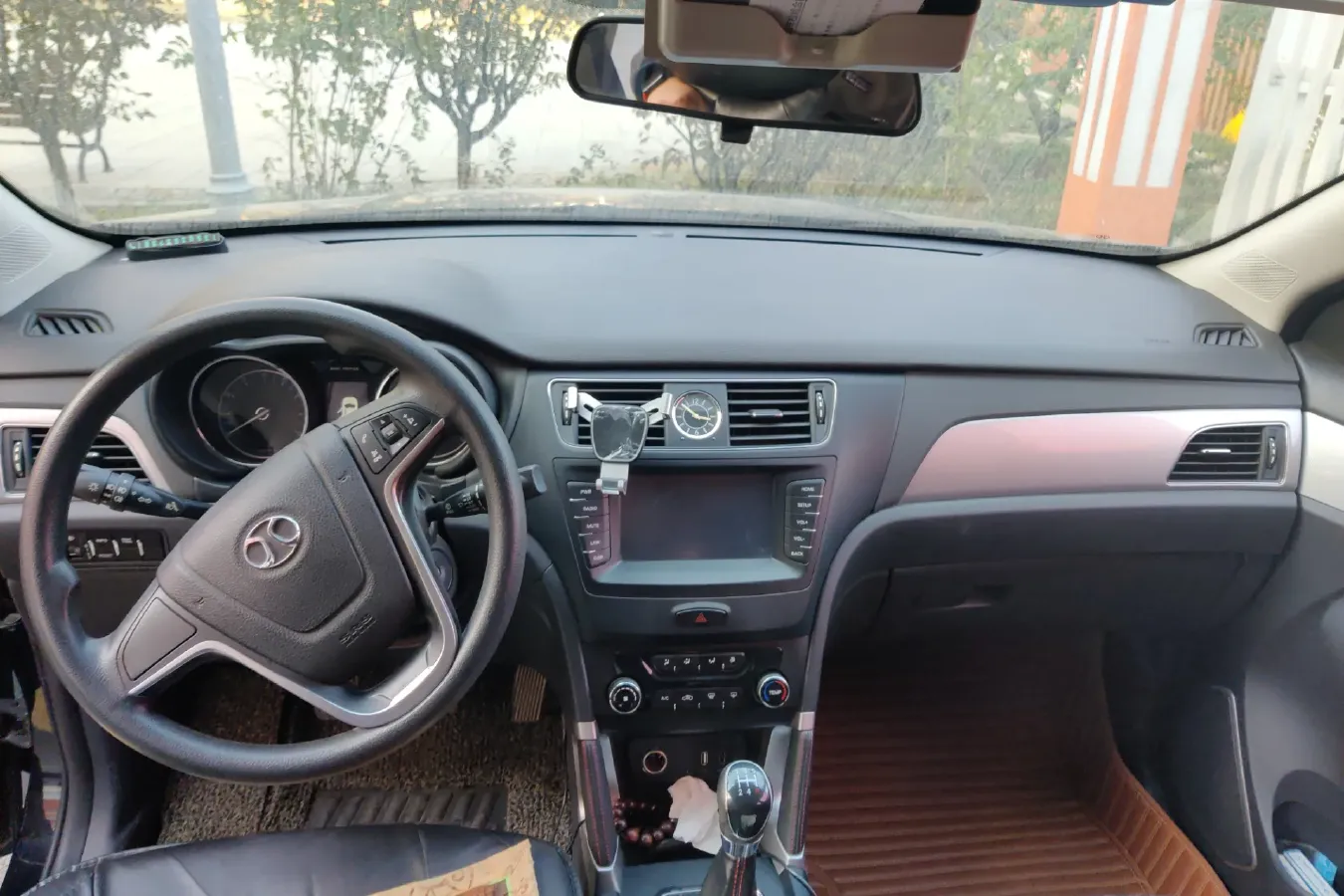 2016 BeiJing Auto Senova X55 1.5L 116HP L4 5MT,autocango,china used car exporter,china ev exporter,chinese used car exporter,chinese used ev exporter