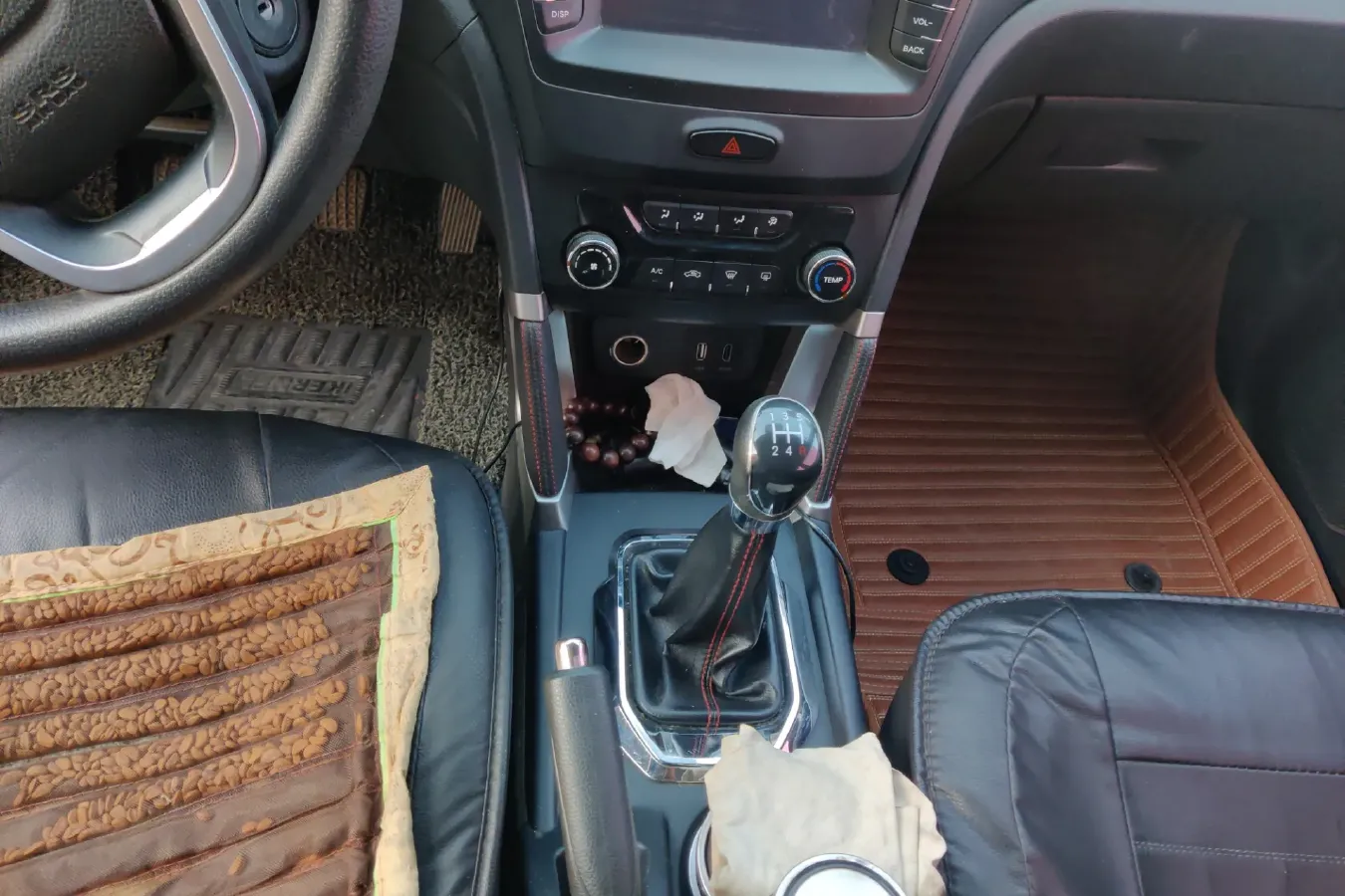 2016 BeiJing Auto Senova X55 1.5L 116HP L4 5MT,autocango,china used car exporter,china ev exporter,chinese used car exporter,chinese used ev exporter