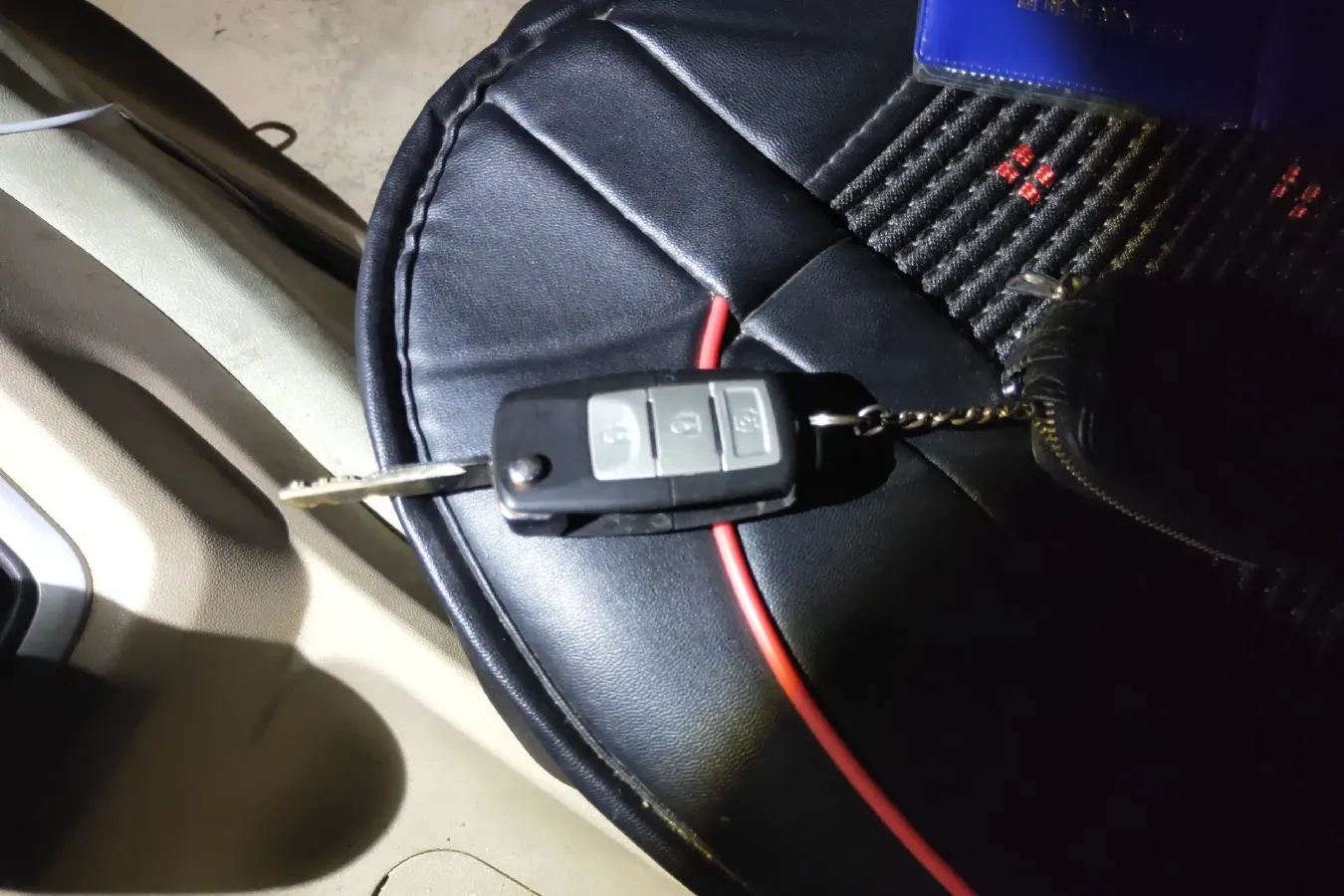 2014 BAIC WeiWang M20 1.5L 116HP L4 5MT,autocango,china used car exporter,china ev exporter,chinese used car exporter,chinese used ev exporter