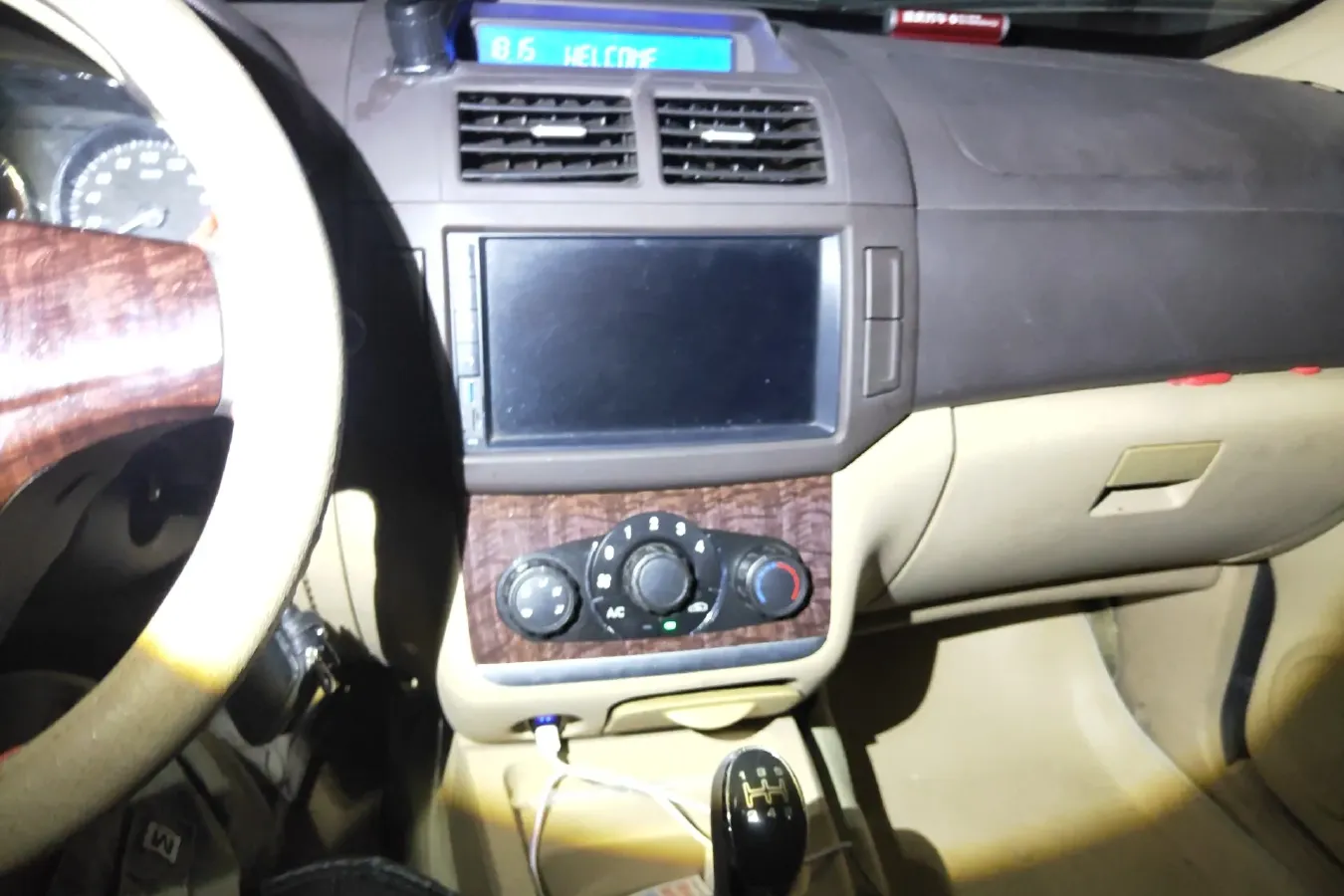 2014 BAIC WeiWang M20 1.5L 116HP L4 5MT,autocango,china used car exporter,china ev exporter,chinese used car exporter,chinese used ev exporter