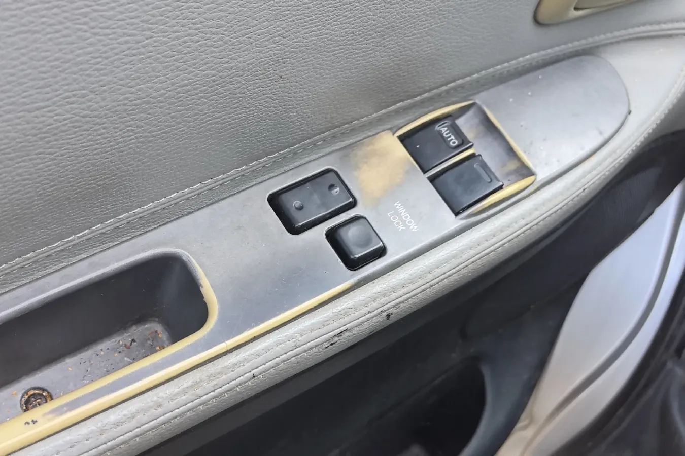 2013 JinBei Grace 2.0L 106HP L4,autocango,china used car exporter,china ev exporter,chinese used car exporter,chinese used ev exporter