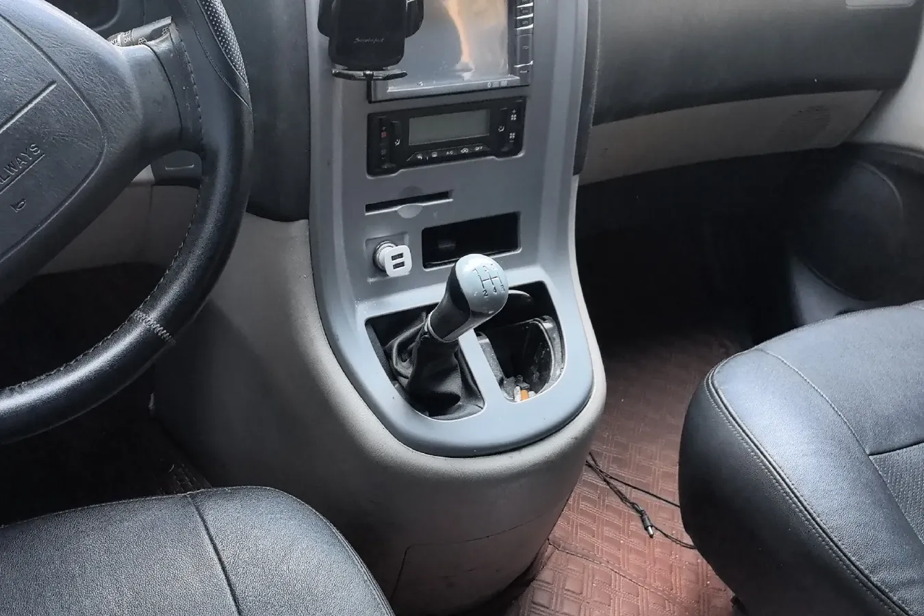 2013 JinBei Grace 2.0L 106HP L4,autocango,china used car exporter,china ev exporter,chinese used car exporter,chinese used ev exporter