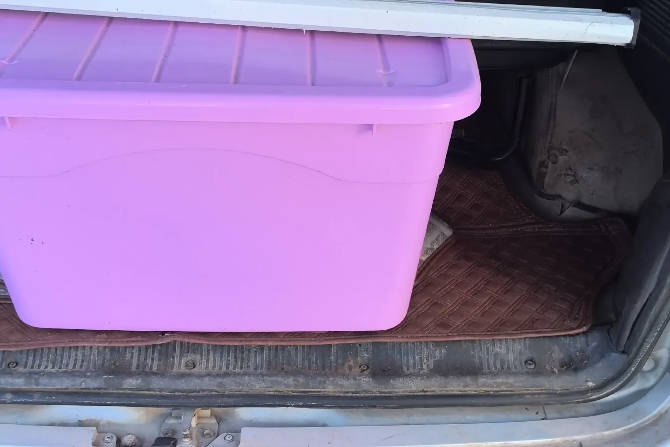 2013 JinBei Grace 2.0L 106HP L4,autocango,china used car exporter,china ev exporter,chinese used car exporter,chinese used ev exporter