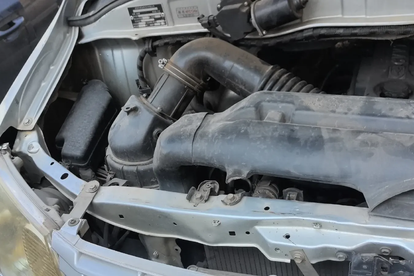 2013 JinBei Grace 2.0L 106HP L4,autocango,china used car exporter,china ev exporter,chinese used car exporter,chinese used ev exporter