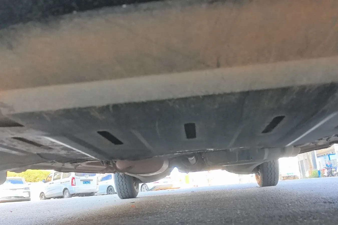 2013 JinBei Grace 2.0L 106HP L4,autocango,china used car exporter,china ev exporter,chinese used car exporter,chinese used ev exporter