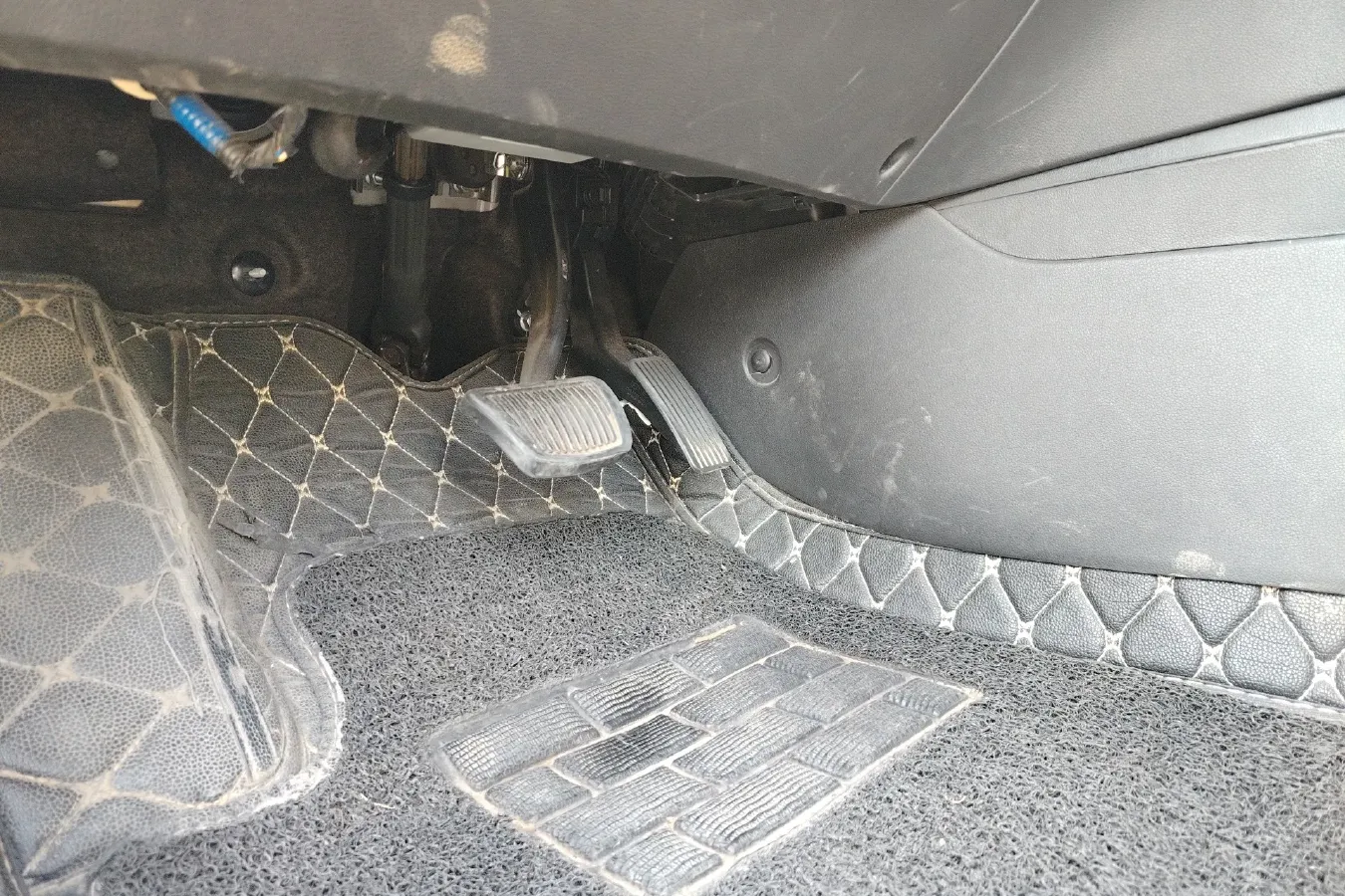 2018 Hyundai Elantra 1.6L 130HP L4 6AT,autocango,china used car exporter,china ev exporter,chinese used car exporter,chinese used ev exporter