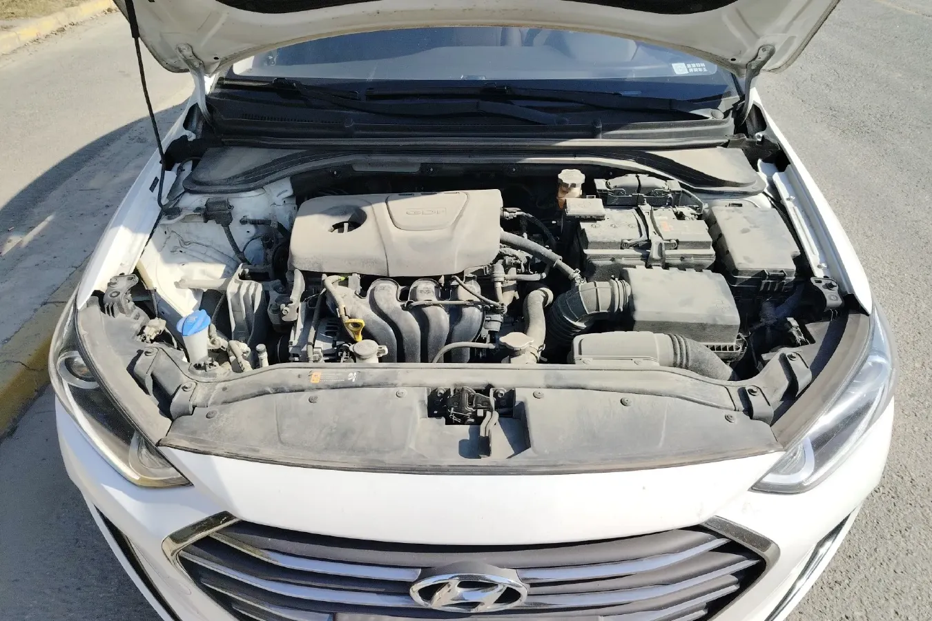 2018 Hyundai Elantra 1.6L 130HP L4 6AT,autocango,china used car exporter,china ev exporter,chinese used car exporter,chinese used ev exporter