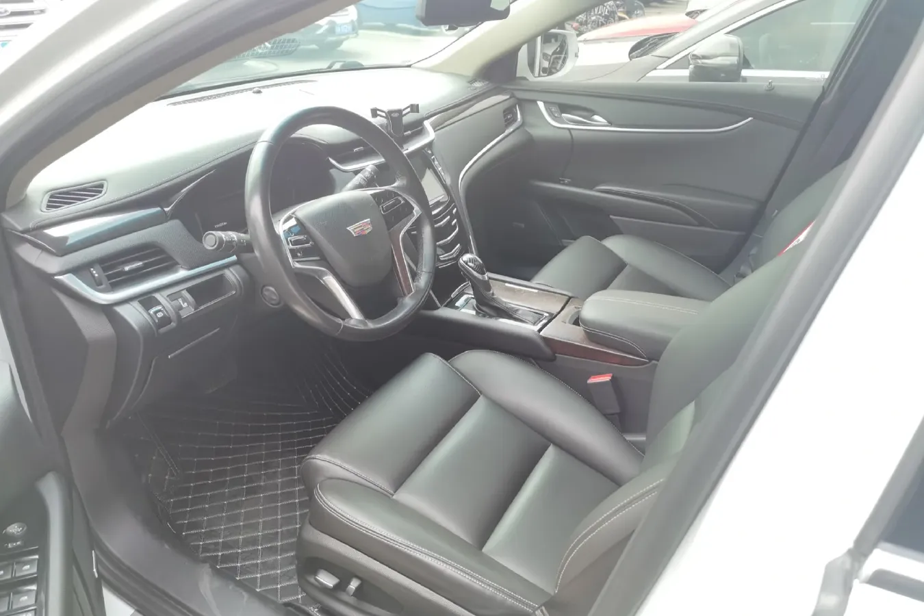 2018 Cadillac XTS 2.0T 269HP L4 6AT,autocango,china used car exporter,china ev exporter,chinese used car exporter,chinese used ev exporter