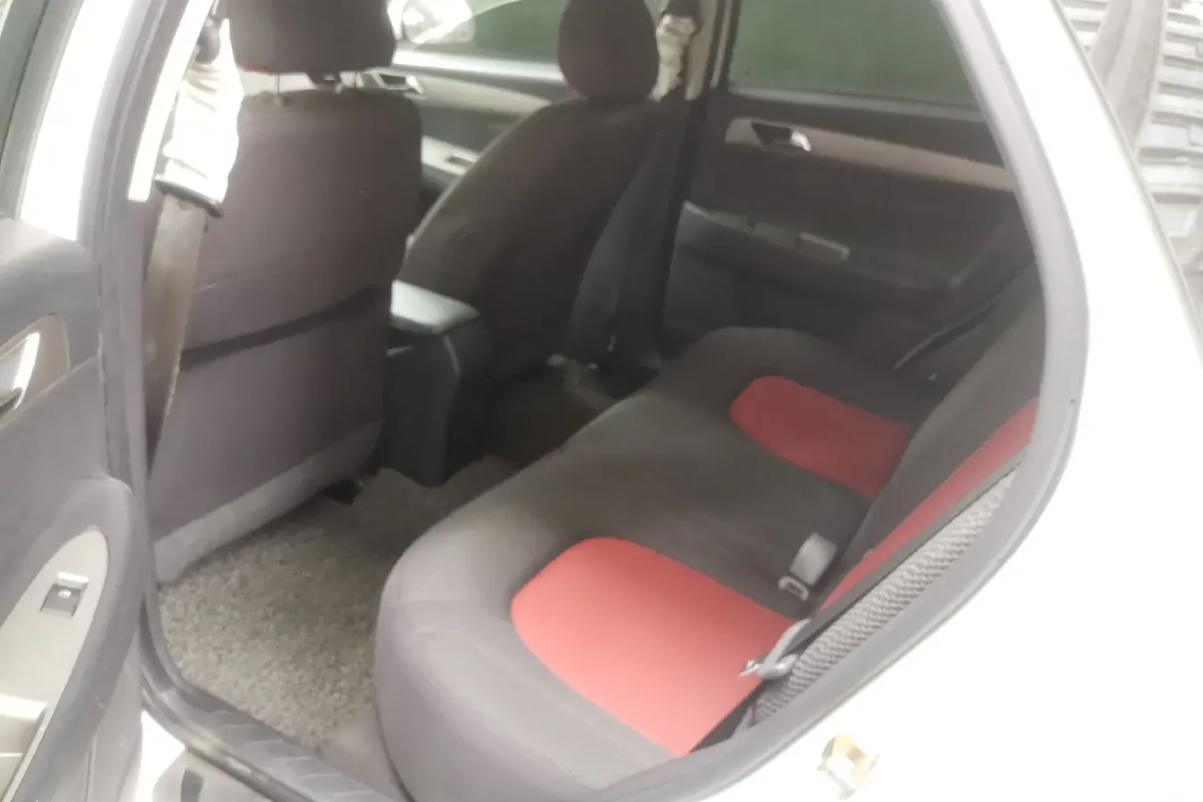 2011 DongFeng Aeolus H30 1.6L 106HP L4 5MT,autocango,china used car exporter,china ev exporter,chinese used car exporter,chinese used ev exporter