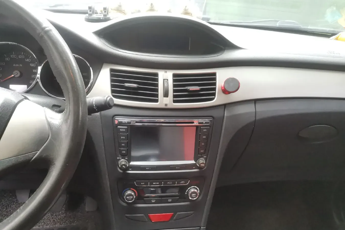 2011 DongFeng Aeolus H30 1.6L 106HP L4 5MT,autocango,china used car exporter,china ev exporter,chinese used car exporter,chinese used ev exporter