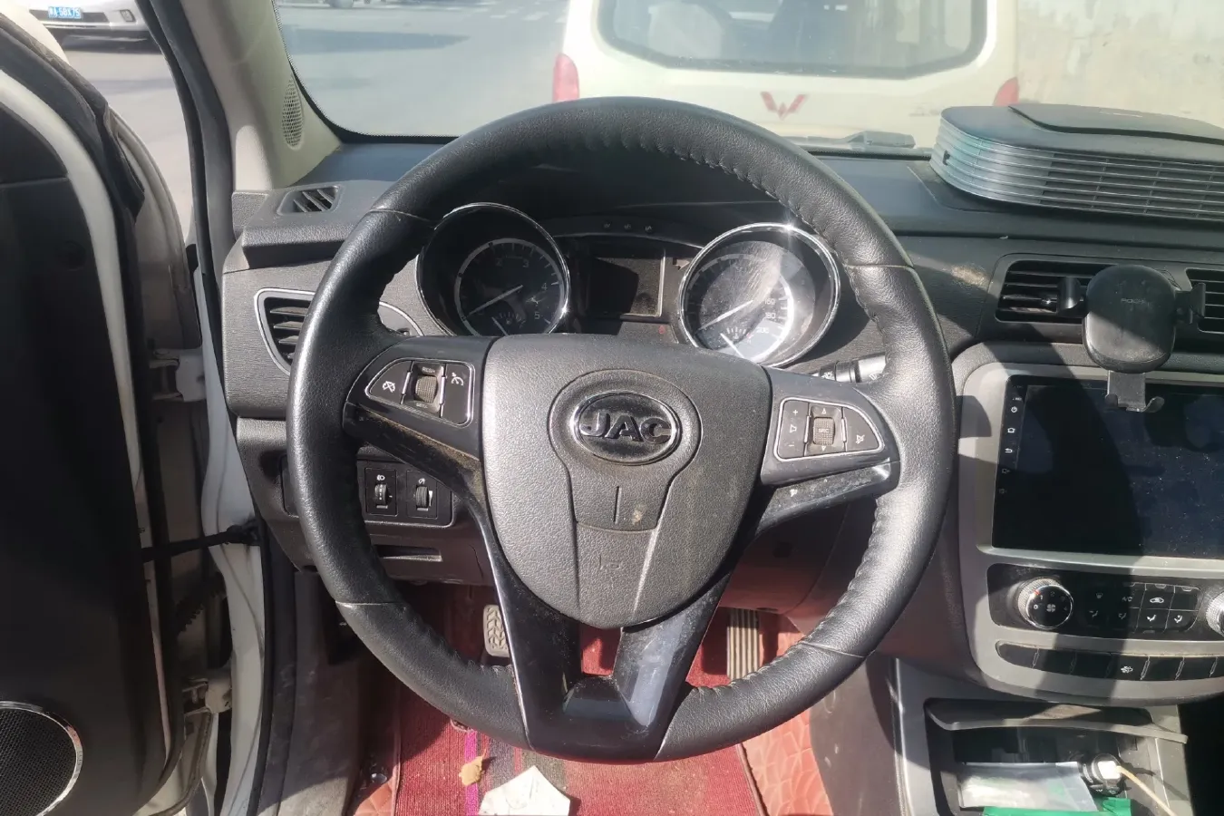 2017 JAC T6 2.0T 139HP L4 6MT,autocango,china used car exporter,china ev exporter,chinese used car exporter,chinese used ev exporter