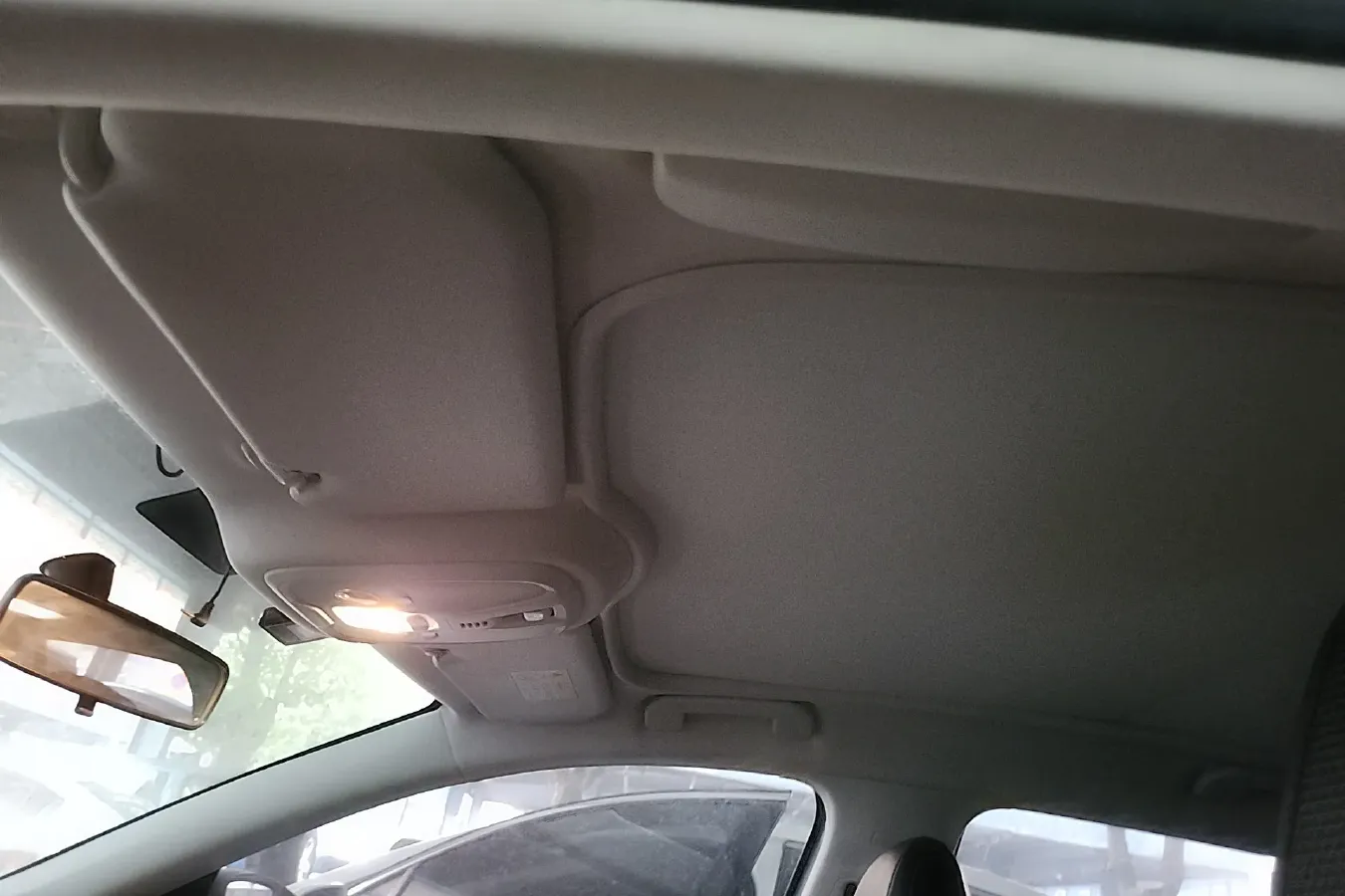 2015 Peugeot 308S 1.6T 167HP L4 6AT,autocango,china used car exporter,china ev exporter,chinese used car exporter,chinese used ev exporter