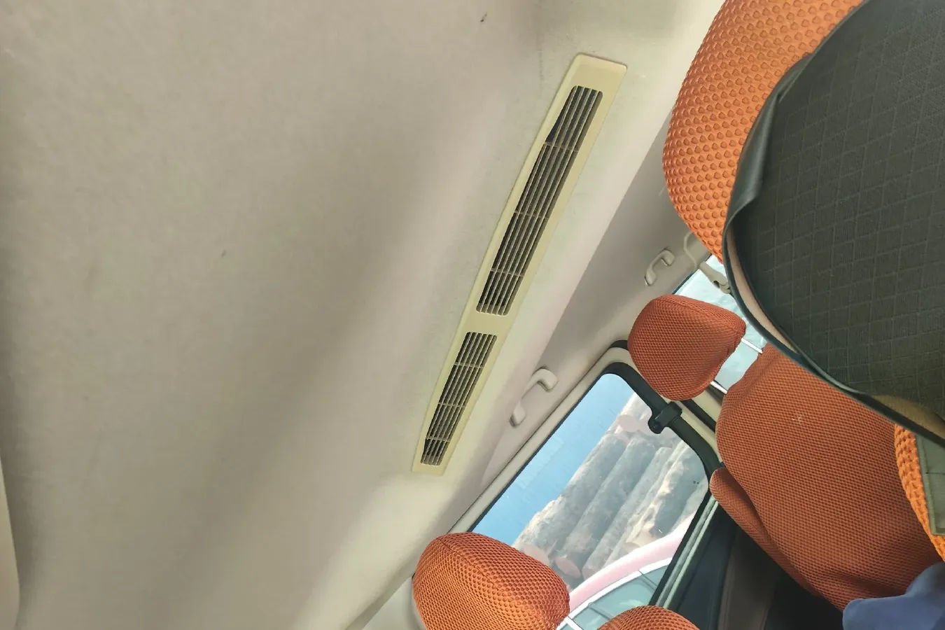 2021 DongFeng Forthing LingZhi Plus 2.0L 133HP L4 6MT,autocango,china used car exporter,china ev exporter,chinese used car exporter,chinese used ev exporter