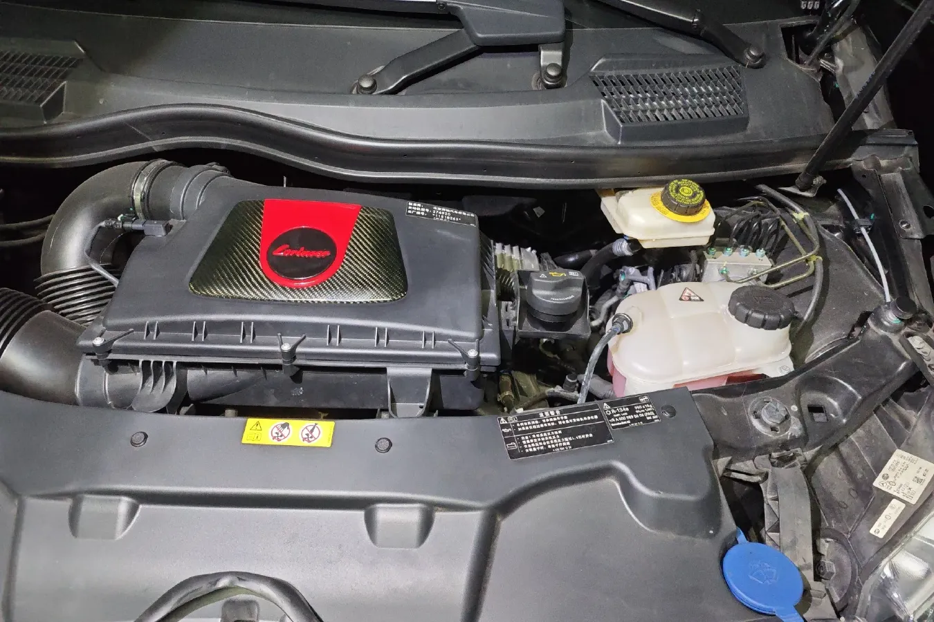 2020 Lorinser LS Series 2.0T 211HP L4 7AT,autocango,china used car exporter,china ev exporter,chinese used car exporter,chinese used ev exporter