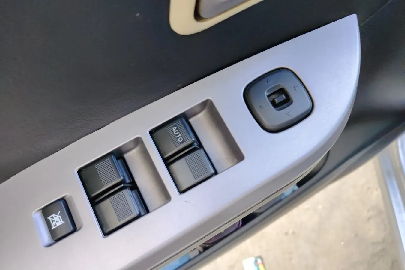 2014 HaiMa Family 1.6L 120HP L4 5MT,autocango,china used car exporter,china ev exporter,chinese used car exporter,chinese used ev exporter