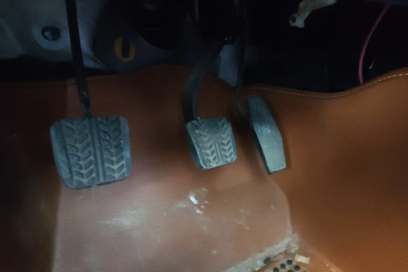 2014 HaiMa Family 1.6L 120HP L4 5MT,autocango,china used car exporter,china ev exporter,chinese used car exporter,chinese used ev exporter