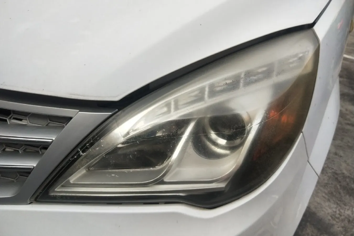 2014 BAIC WeiWang M20 1.5L 102HP L4 5MT,autocango,china used car exporter,china ev exporter,chinese used car exporter,chinese used ev exporter