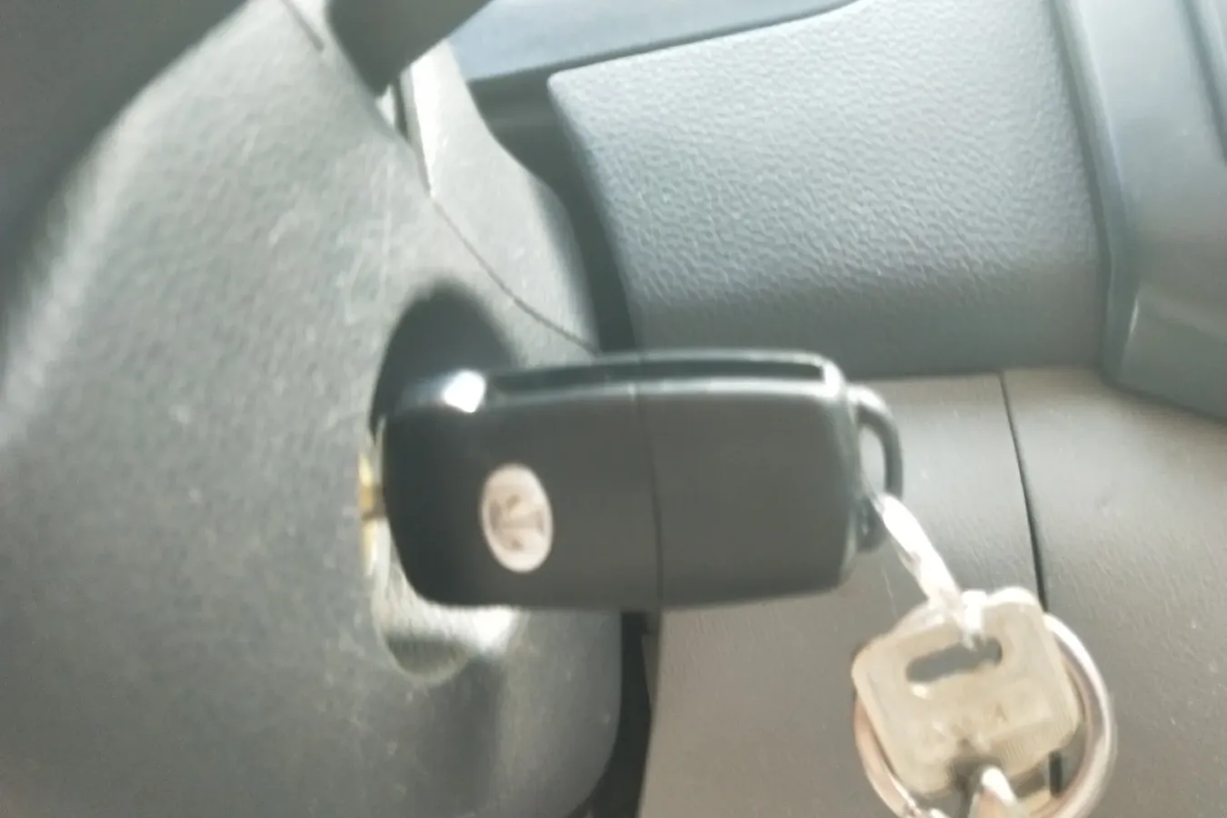 2014 BAIC WeiWang M20 1.5L 102HP L4 5MT,autocango,china used car exporter,china ev exporter,chinese used car exporter,chinese used ev exporter