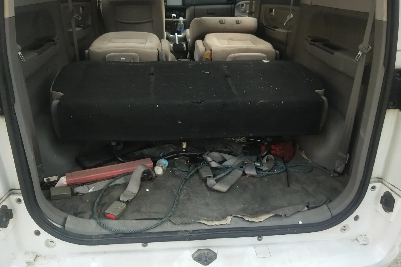 2014 BAIC WeiWang M20 1.5L 102HP L4 5MT,autocango,china used car exporter,china ev exporter,chinese used car exporter,chinese used ev exporter