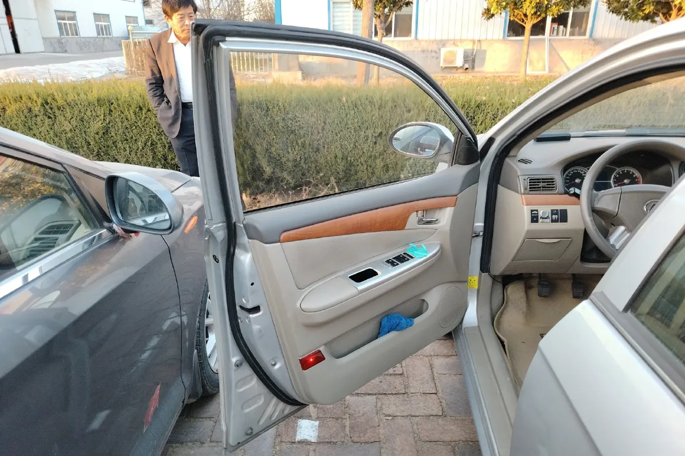 2010 LiFan 620 1.5L 94HP L4 5MT,autocango,china used car exporter,china ev exporter,chinese used car exporter,chinese used ev exporter