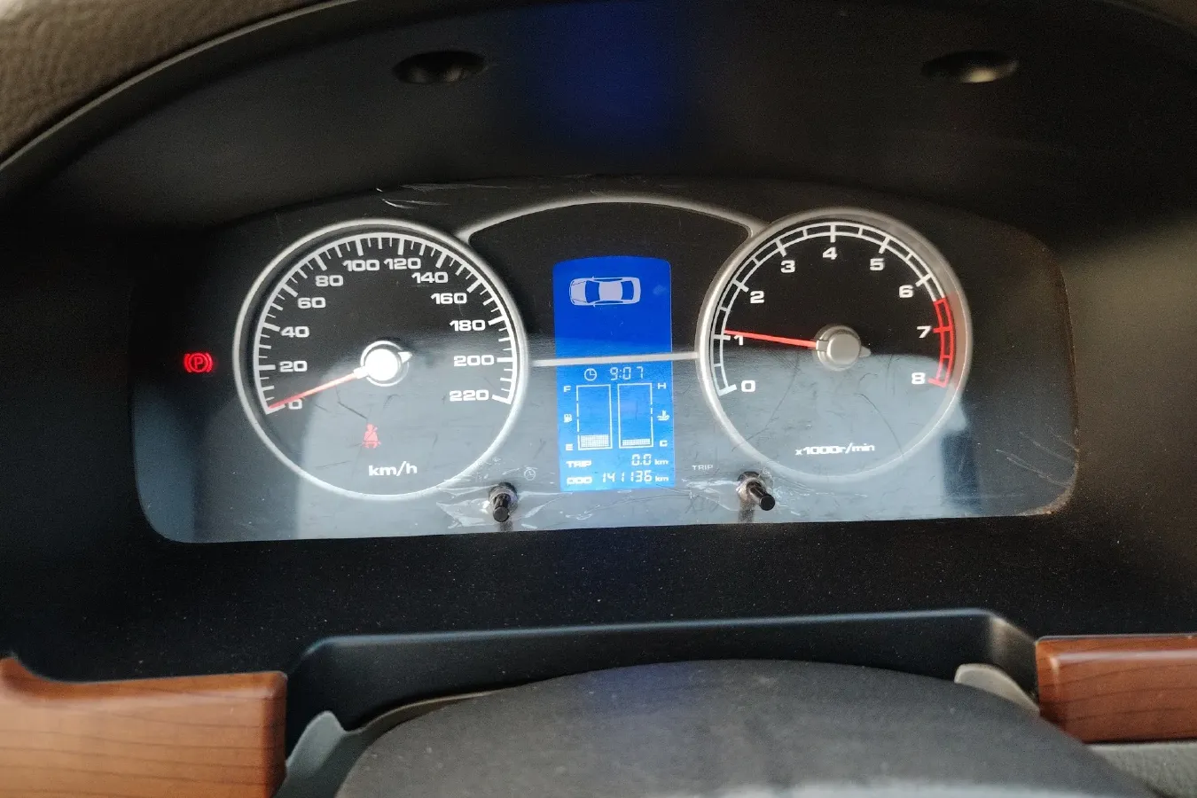 2010 LiFan 620 1.5L 94HP L4 5MT,autocango,china used car exporter,china ev exporter,chinese used car exporter,chinese used ev exporter