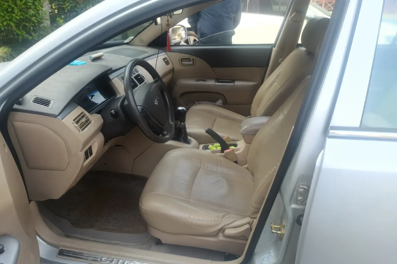 2010 Chery Cowin 3 1.5L 109HP L4 5MT,autocango,china used car exporter,china ev exporter,chinese used car exporter,chinese used ev exporter