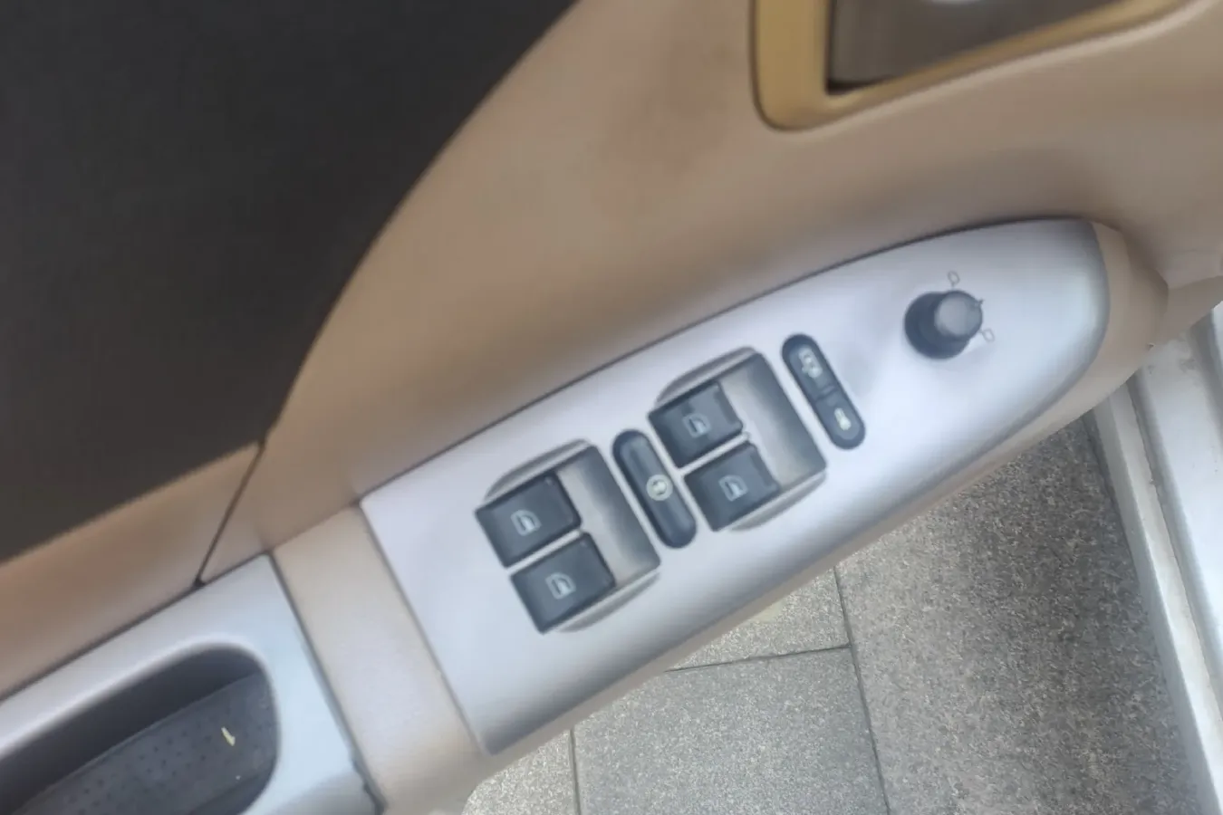 2010 Chery Cowin 3 1.5L 109HP L4 5MT,autocango,china used car exporter,china ev exporter,chinese used car exporter,chinese used ev exporter