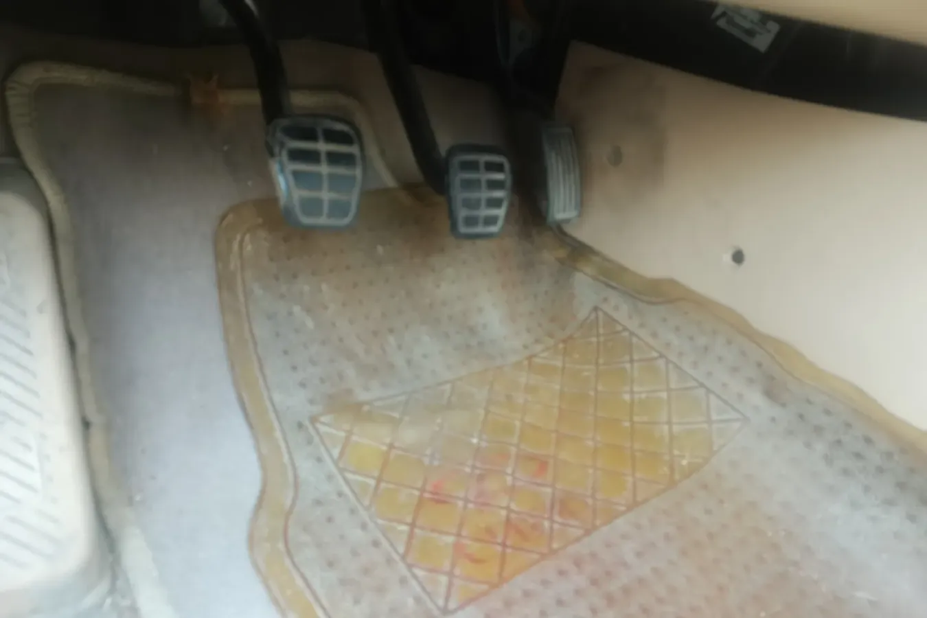 2010 Chery Cowin 3 1.5L 109HP L4 5MT,autocango,china used car exporter,china ev exporter,chinese used car exporter,chinese used ev exporter