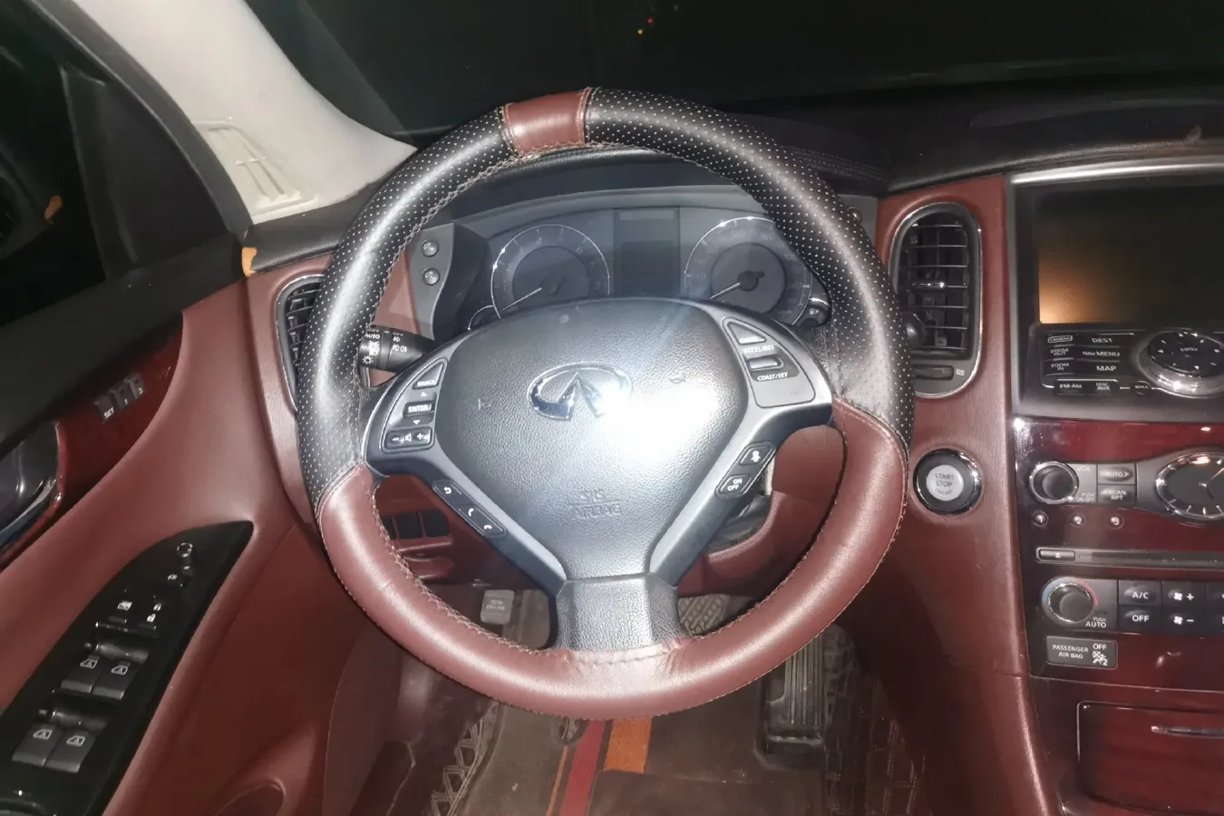 2011 Infiniti EX 2.5L 235HP V6 7AT,autocango,china used car exporter,china ev exporter,chinese used car exporter,chinese used ev exporter