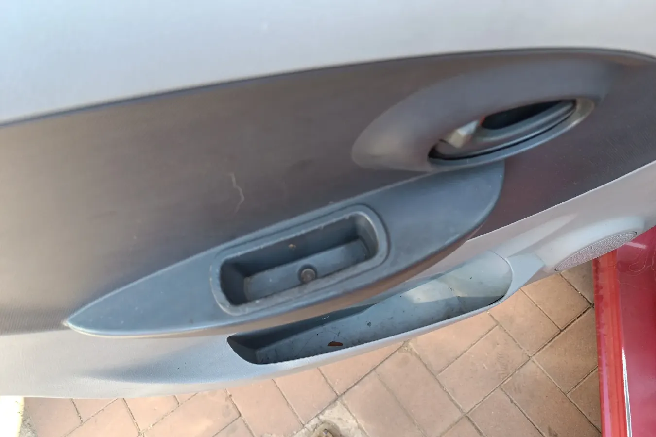 2010 FAW Vita V2 1.3L 91HP L4 5MT,autocango,china used car exporter,china ev exporter,chinese used car exporter,chinese used ev exporter