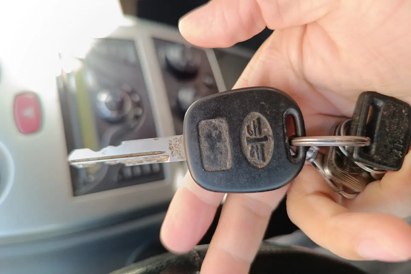 2010 FAW Vita V2 1.3L 91HP L4 5MT,autocango,china used car exporter,china ev exporter,chinese used car exporter,chinese used ev exporter