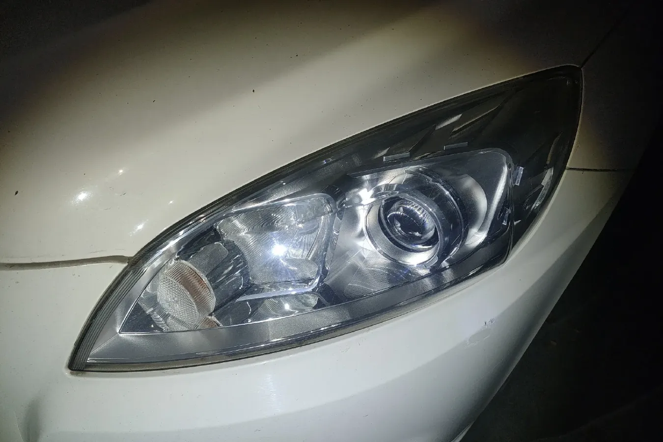 2014 BeiJing Auto Senova D50 1.5L 113HP L4 5MT,autocango,china used car exporter,china ev exporter,chinese used car exporter,chinese used ev exporter