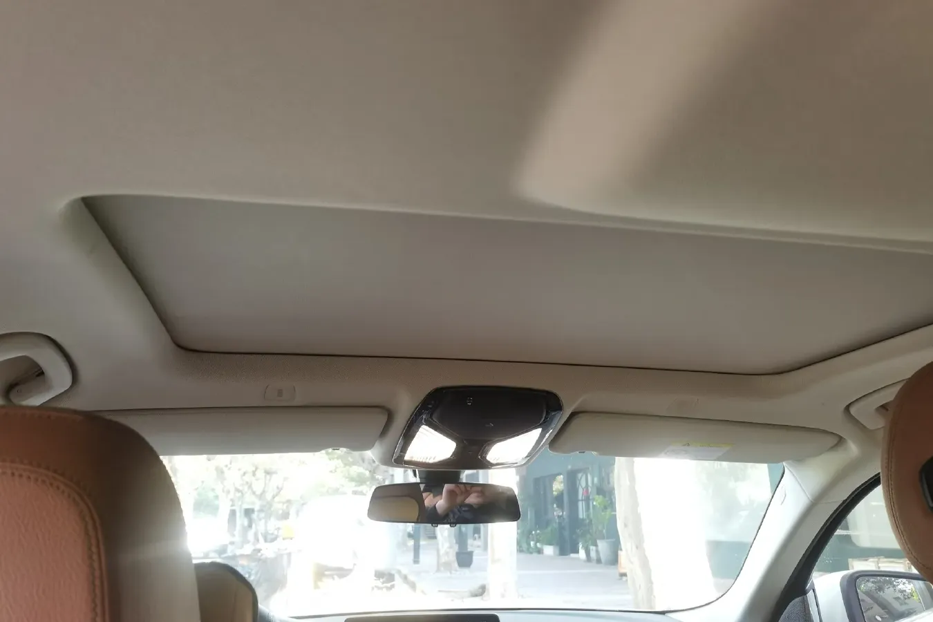 2018 BMW 5 Series 2.0T 224HP L4 8AT,autocango,china used car exporter,china ev exporter,chinese used car exporter,chinese used ev exporter