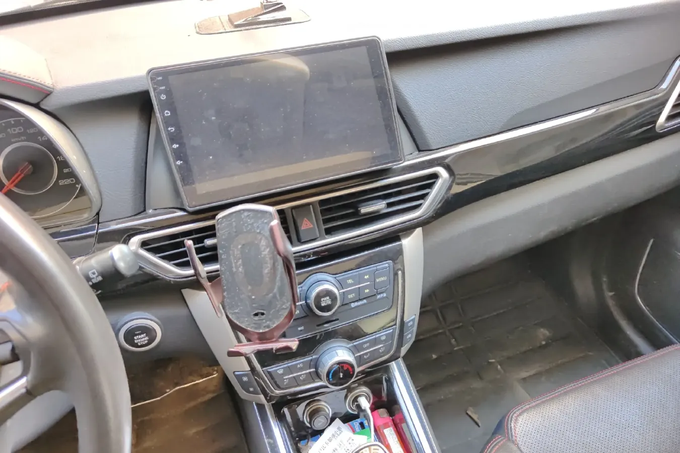 2015 Zotye Damy X5 1.5T 150HP L4 CVT,autocango,china used car exporter,china ev exporter,chinese used car exporter,chinese used ev exporter