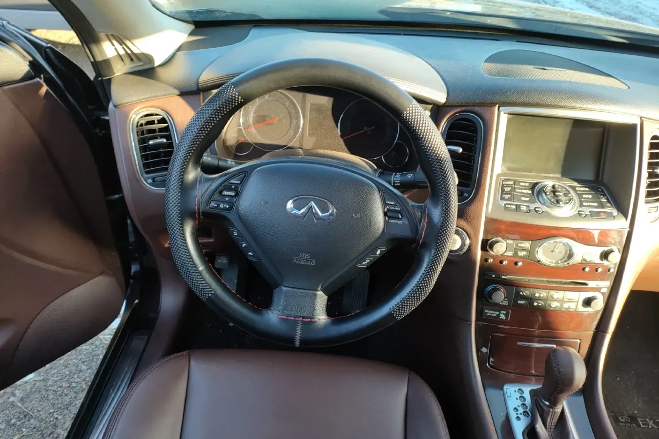 2010 Infiniti EX 2.5L 235HP V6 7AT,autocango,china used car exporter,china ev exporter,chinese used car exporter,chinese used ev exporter