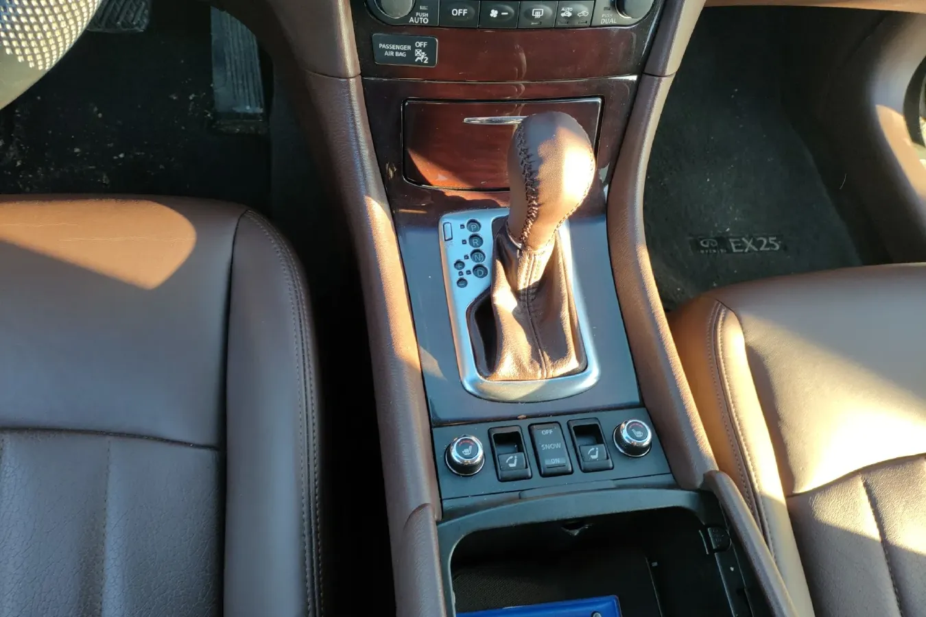 2010 Infiniti EX 2.5L 235HP V6 7AT,autocango,china used car exporter,china ev exporter,chinese used car exporter,chinese used ev exporter