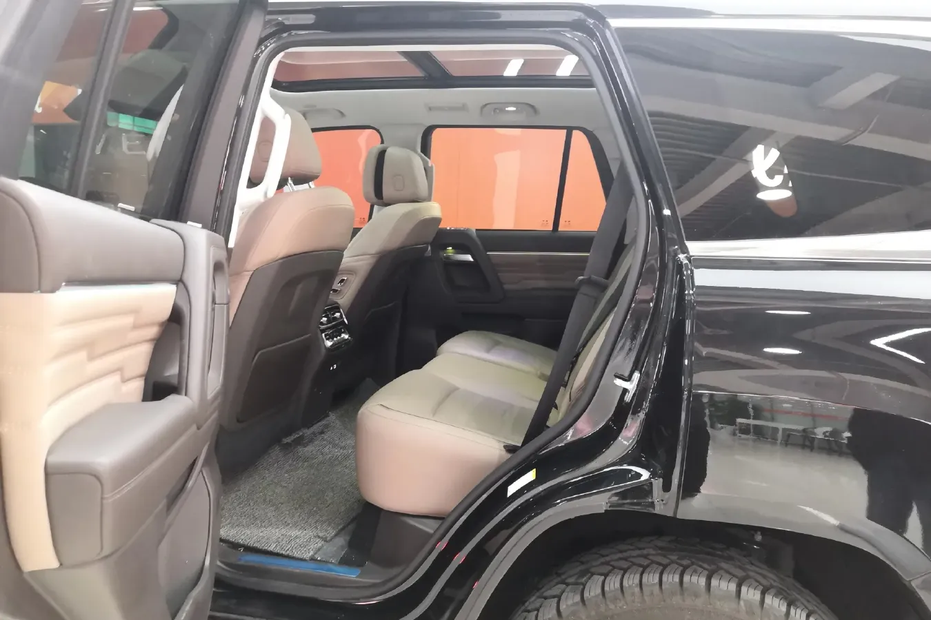 2022 BeiJing BJ60 2.0T 267HP L4 8AT,autocango,china used car exporter,china ev exporter,chinese used car exporter,chinese used ev exporter