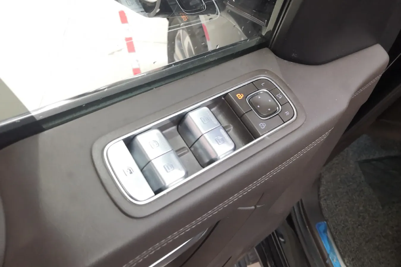 2022 BeiJing BJ60 2.0T 267HP L4 8AT,autocango,china used car exporter,china ev exporter,chinese used car exporter,chinese used ev exporter