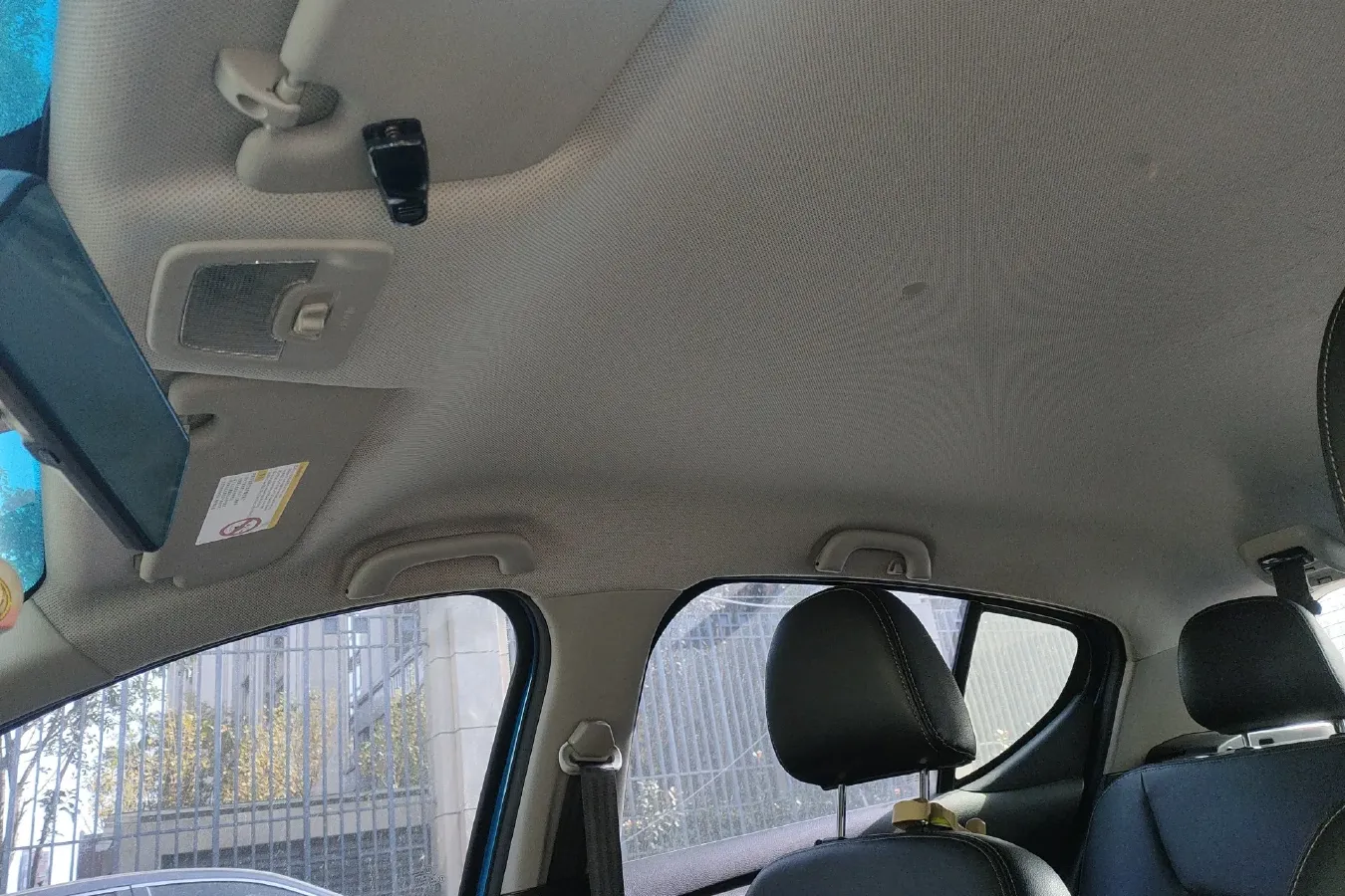 2014 BaoJun 610 1.5L 112HP L4 5MT,autocango,china used car exporter,china ev exporter,chinese used car exporter,chinese used ev exporter