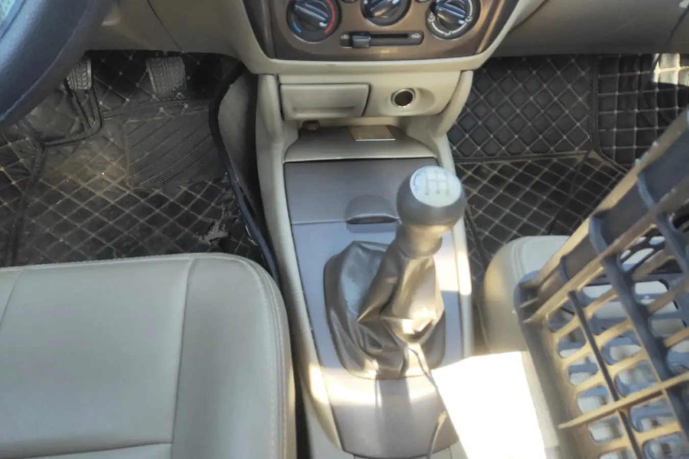 2009 HaiMa Happin 1.6L 117HP L4 5MT,autocango,china used car exporter,china ev exporter,chinese used car exporter,chinese used ev exporter