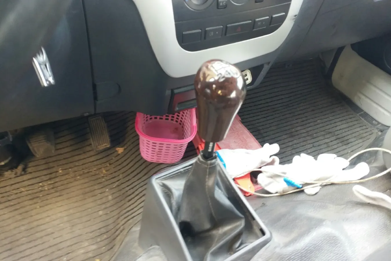 2015 KingLong JinWei 2.0L 102HP L4 5MT,autocango,china used car exporter,china ev exporter,chinese used car exporter,chinese used ev exporter