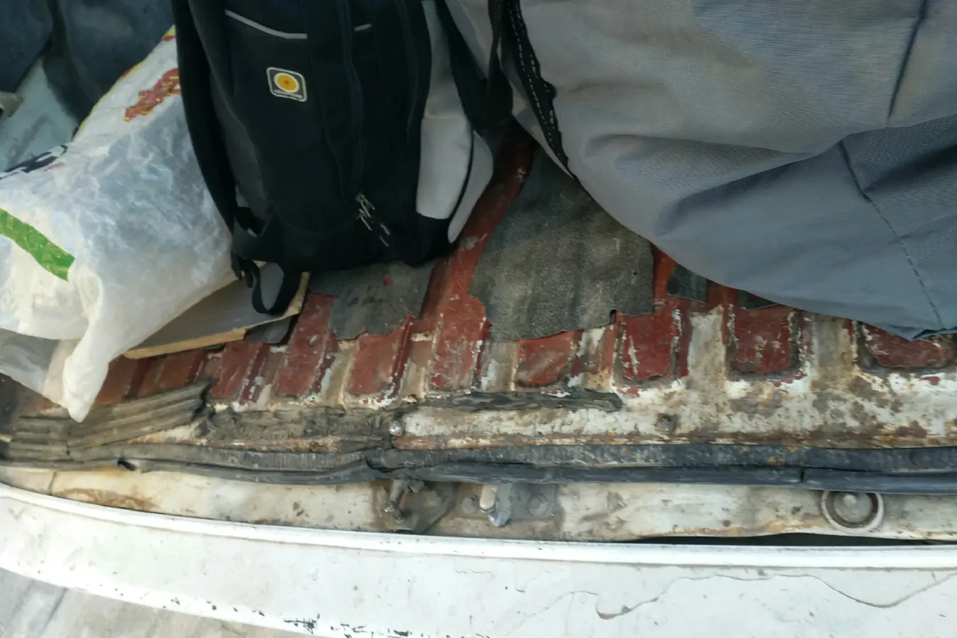 2015 KingLong JinWei 2.0L 102HP L4 5MT,autocango,china used car exporter,china ev exporter,chinese used car exporter,chinese used ev exporter