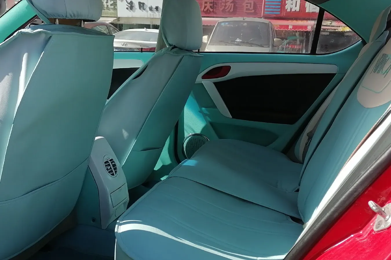 2010 JAC HeYue 1.5L 103HP L4 5MT,autocango,china used car exporter,china ev exporter,chinese used car exporter,chinese used ev exporter