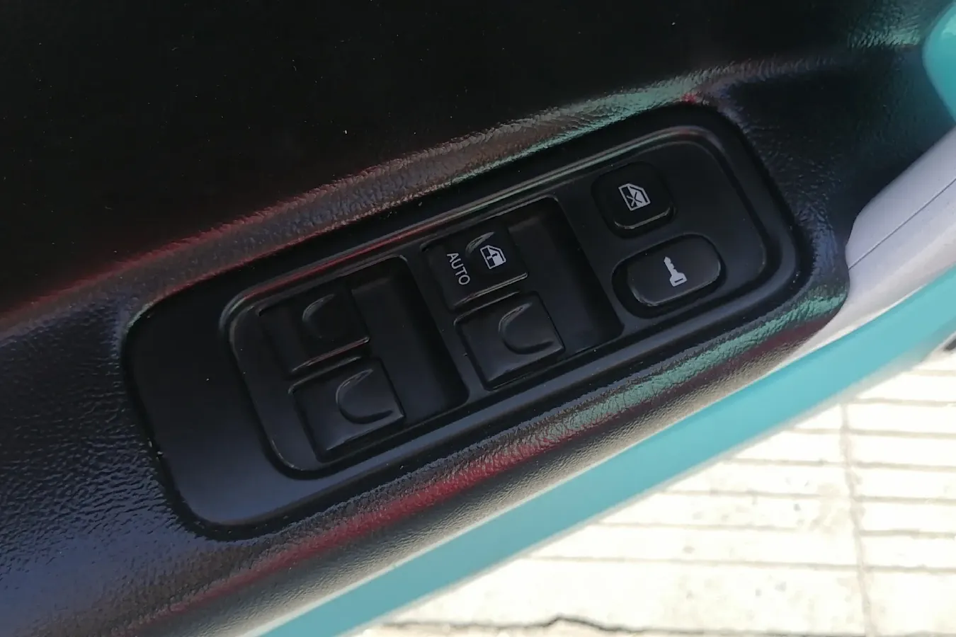 2010 JAC HeYue 1.5L 103HP L4 5MT,autocango,china used car exporter,china ev exporter,chinese used car exporter,chinese used ev exporter