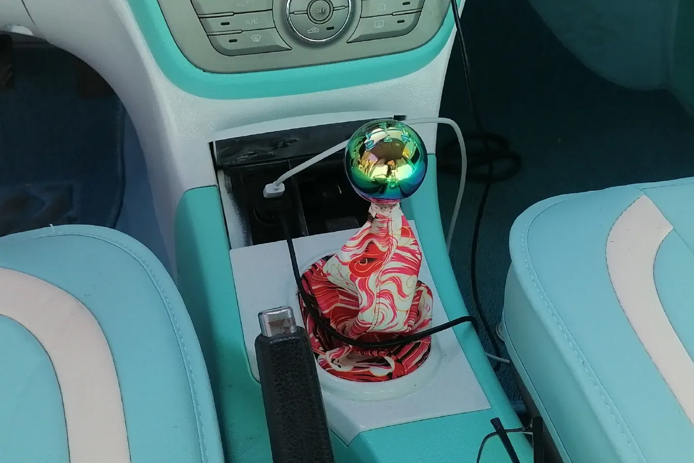 2010 JAC HeYue 1.5L 103HP L4 5MT,autocango,china used car exporter,china ev exporter,chinese used car exporter,chinese used ev exporter